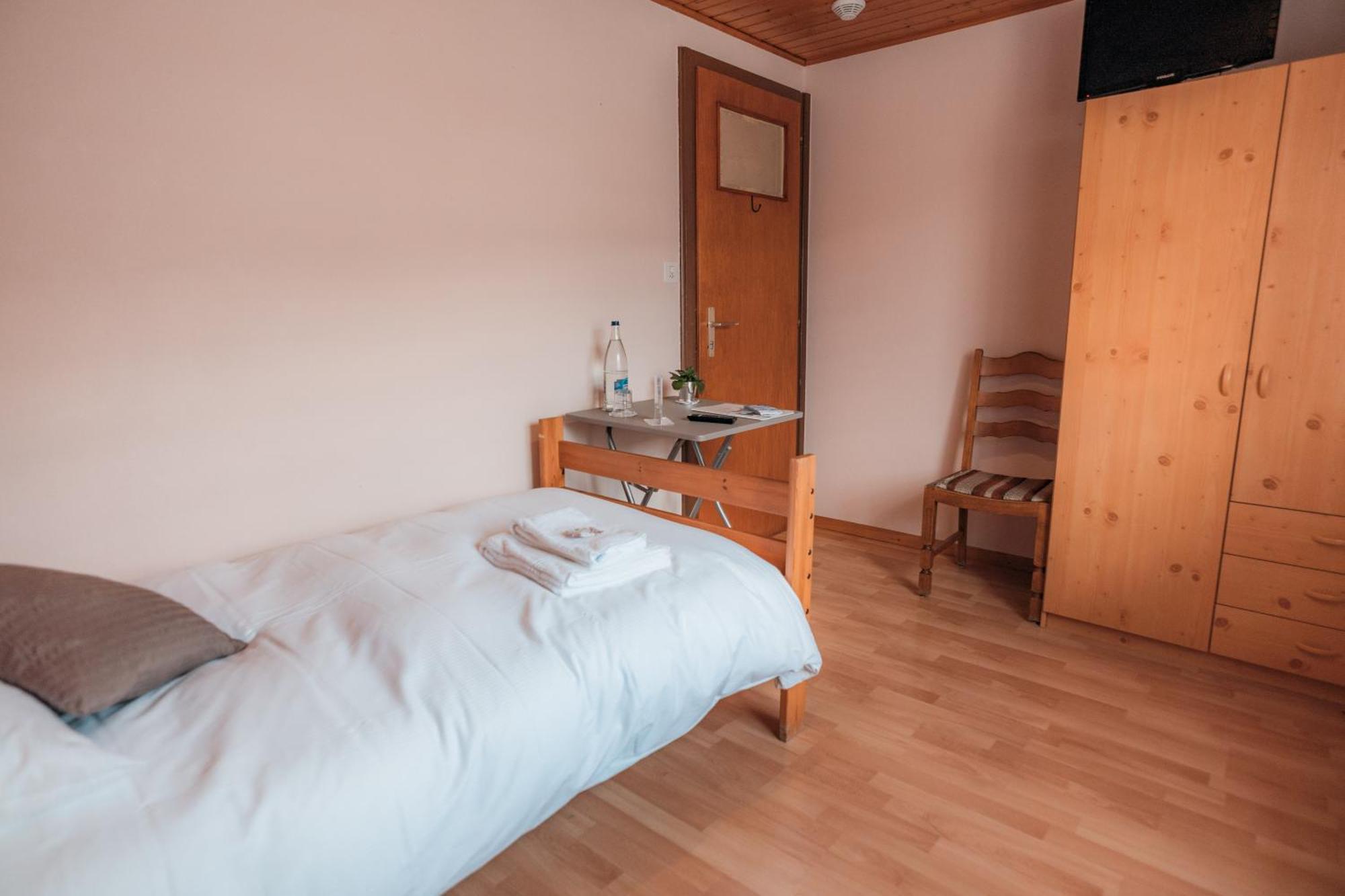 Relais Fleuri Hotel *